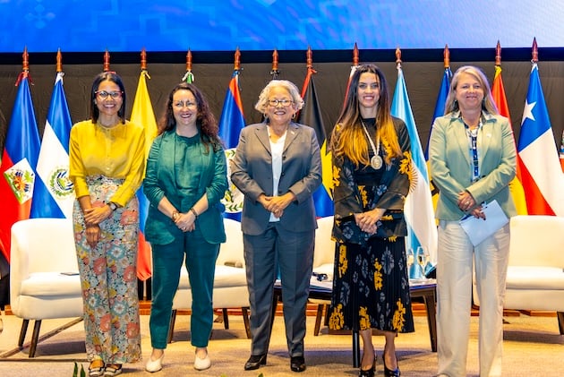 The Bahamas Strengthens Global Tourism Leadership at UN Meetings in Paraguay 2 Travel & Tourism News – Global, Trusted, Independent PHOTO 2 | eTurboNews | eTN