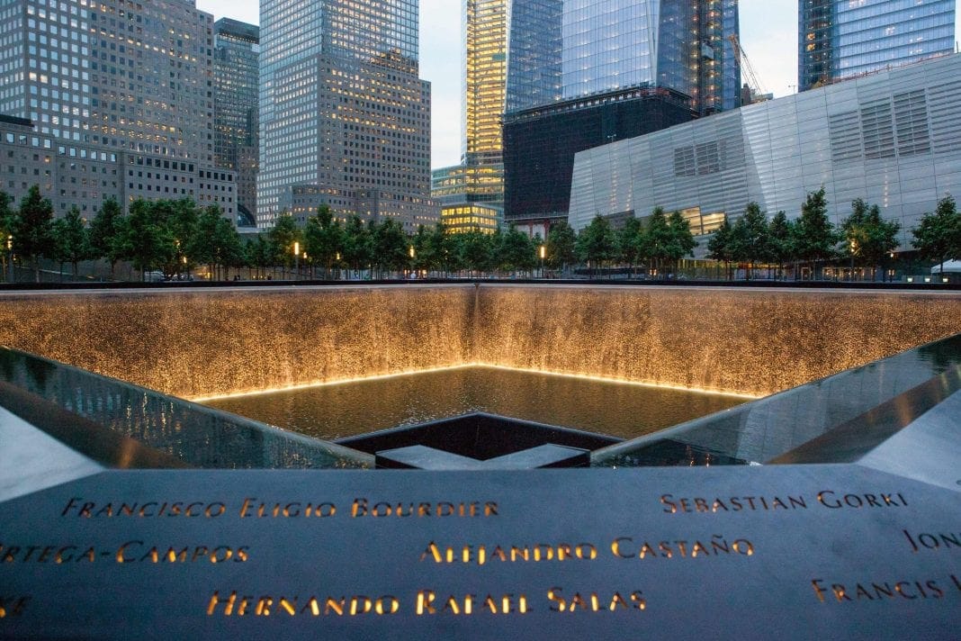 9.11-minnesmärke