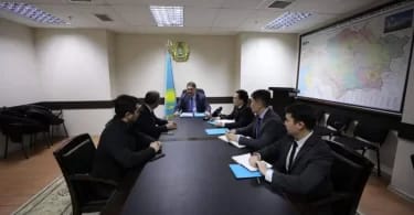 Kazakh and Italian Executives Discuss Air Travel and Energy