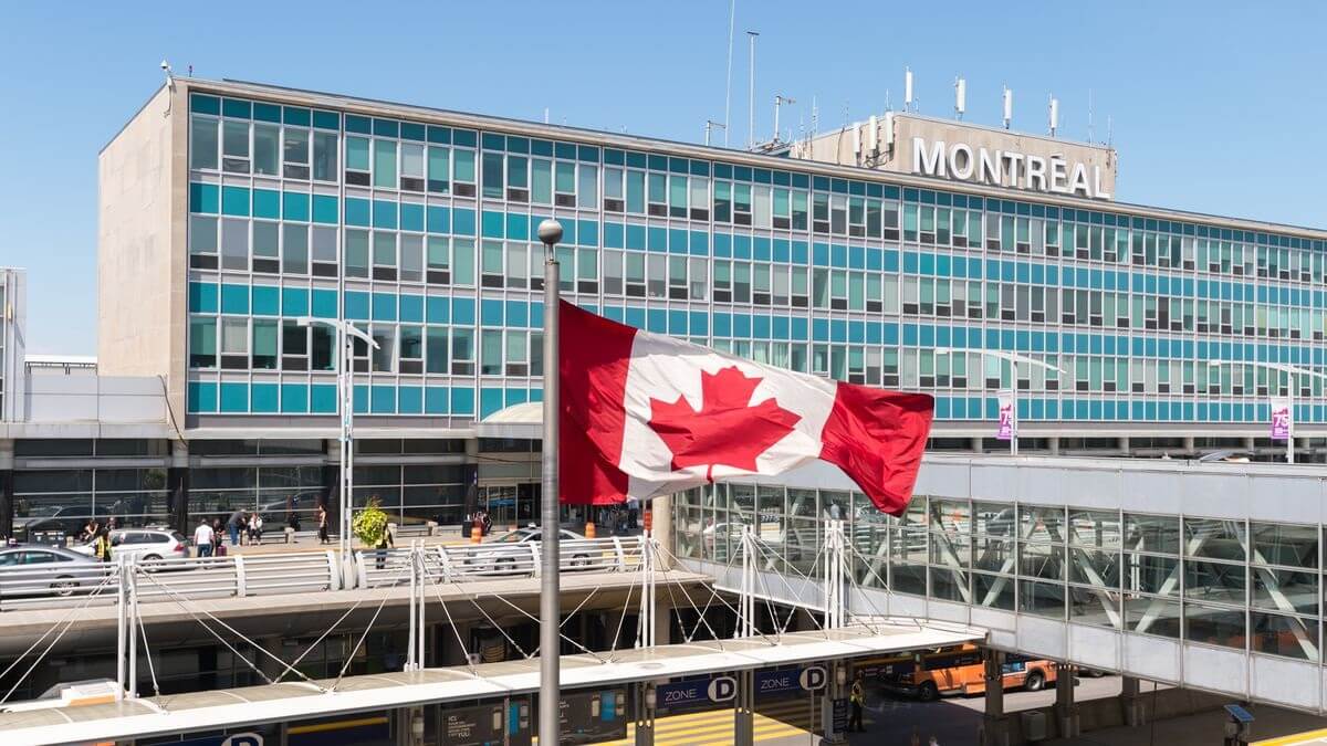 Aéroport international Montréal-Trudeau: record de 9.7 millions de passagers au premier semestre 1