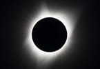 Tulaga o Faalavelave Tutupu Faafuasei i Niagara E silia ma le 1 Miliona Tagata Tafafao ile Eclipse Solar