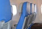飛行機の座席 - 画像提供：Pixabay から Stela Di