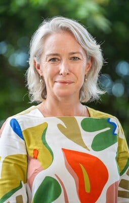 AK