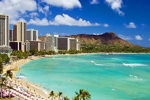 Havajskí návštevníci minuli v roku 18 takmer 2019 miliárd dolárov