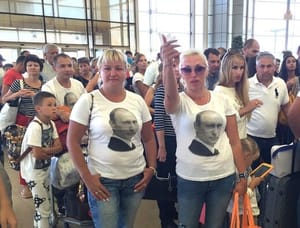 Ruští turisté opouštějí Egypt