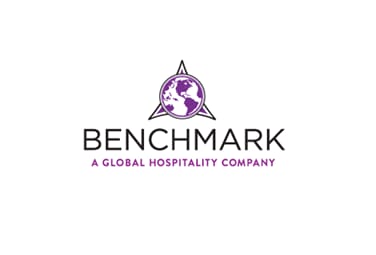 Benchmark entuk perusahaan manajemen hotel ing Arizona