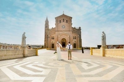 Maltas kāzas Ta Pinu bazilikā, Gozo — attēlu sniedza Maltas tūrisma pārvalde