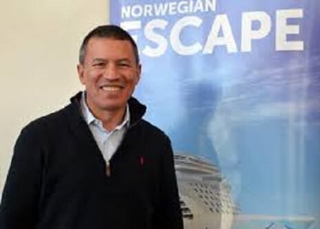 Norwegian Cruise Linen paras mies jättää tehtävänsä