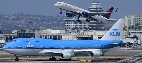 Spoločnosti Delta a KLM ponúkajú lety testované COVID z Atlanty do Amsterdamu