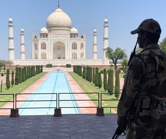 Intia sulkee kaikki muistomerkit ja museot uuden COVID-aallon vuoksi