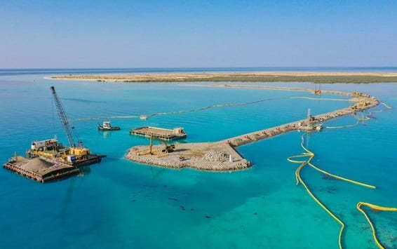 Red Sea Development Company: ARCHIRODON ipanga mlatho wopita pachilumba chachikulu cha Shurayrah