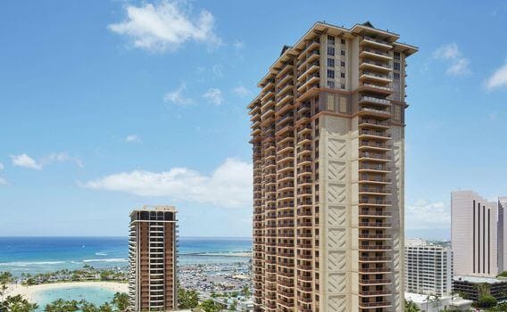 Coronavirus: Hilton Hawaii misafirlerini yeniden yerleştiriyor