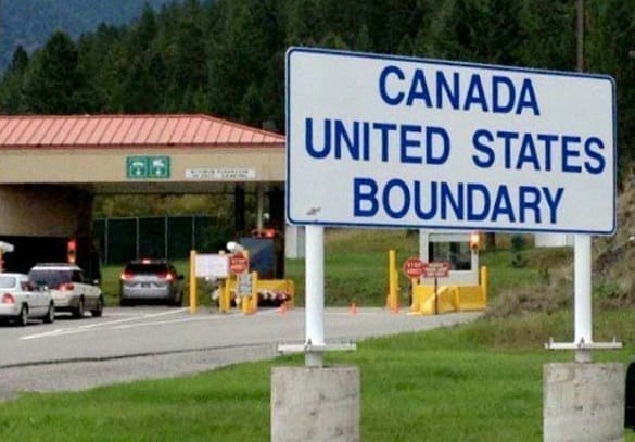 Ceļotāji brīdināja par kavēšanos uz Kanādas robežas