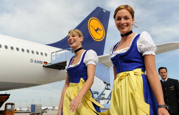Lufthansa Trachtencrew-fly tar av igjen i år