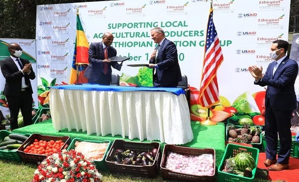 エチオピア航空は機内食でUSAIDと提携しています