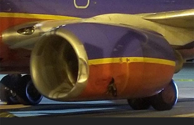هواپیمای جت لاینر Southwest Airlines شخص را در باند کشته است
