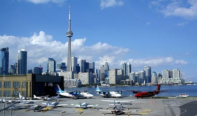 Billy Bishop Toronto City Airport hanohy ny serivisy fiaramanidina ara-barotra amin'ny 8 septambra