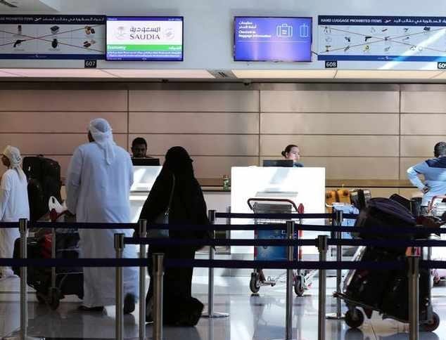 Обединените арабски емирства позволяват на всички граждани и жители да пътуват отново