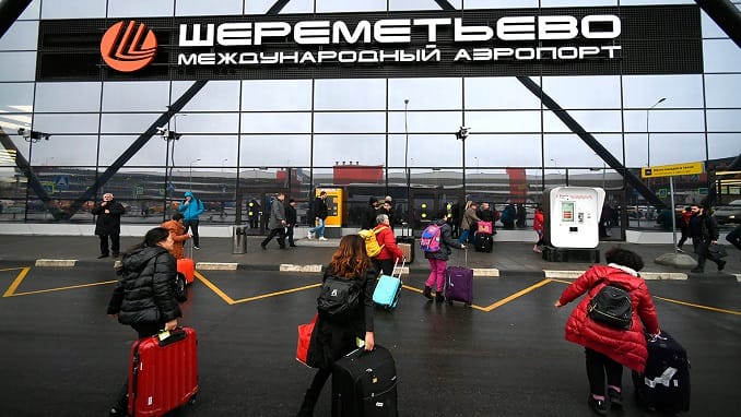 Московський аеропорт Шереметьєво закриває два термінали через кризу COVID-19
