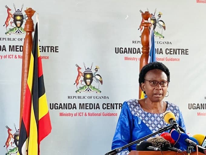 Uganda encerra exigência de teste PCR negativo para viajantes de saída