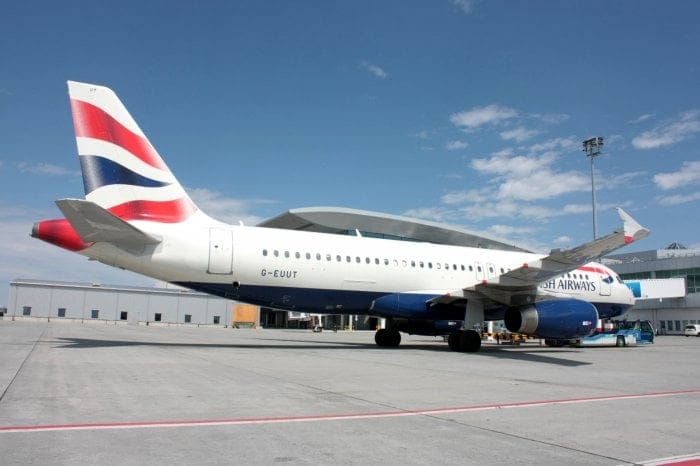 British Airways inodzokera kuBudapest neLondon Heathrow ndege