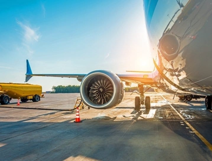 IATA: Nohalteg Aviatioun Brennstoff Produktioun erop 200% am Joer 2022