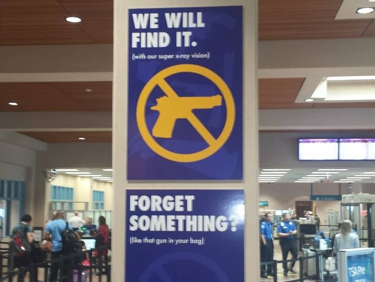 TSA: не приносить оружие на контрольно-пропускные пункты в аэропортах