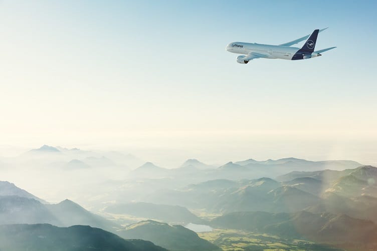 Lufthansa and DER Touristik Partner on Sustainable Travel