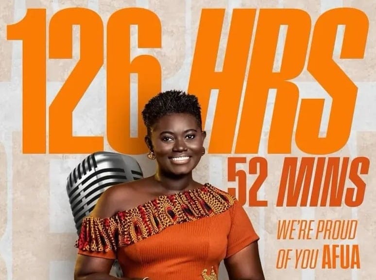 Dem Ghana säin neien Tourismus Ambassadeur brécht Weltgesangrekord