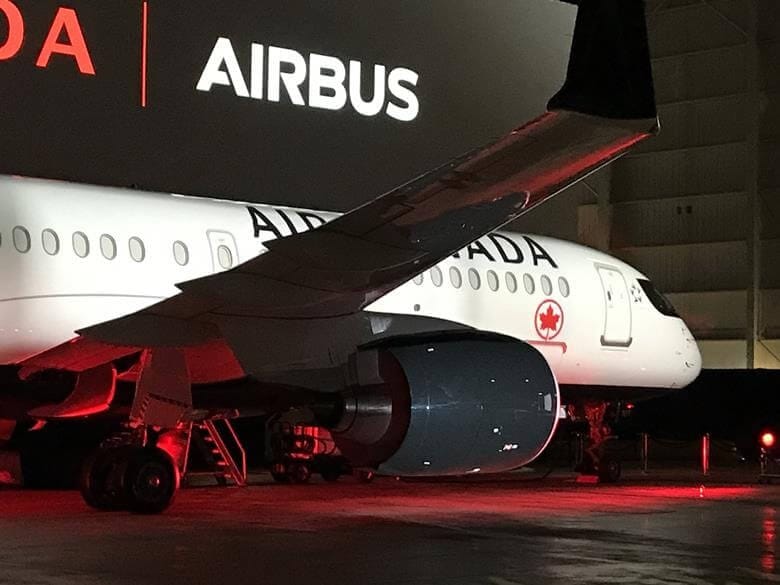 Air Canada ikupitilizabe kuyendetsa zombo zapamadzi ndi Airbus A220-300 yoyamba