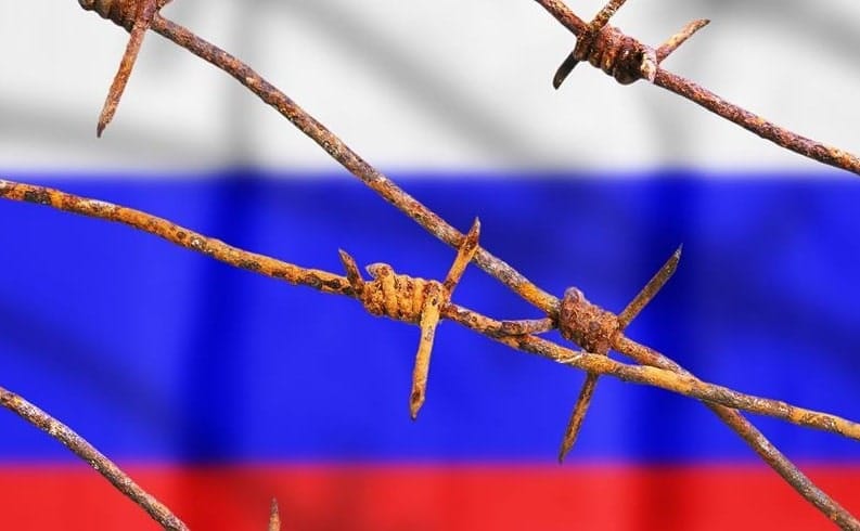 Cidadãos dos EUA são instruídos a deixar a Rússia 'imediatamente'