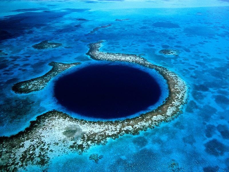 Belize i lalo o le Quarantine: Poloaiga a le malo mo le atunuʻu atoa