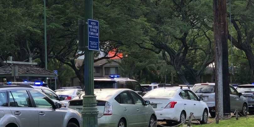 Impuscaturi mortale in Waikiki, aproape de Parcul Kapiolani