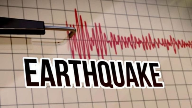 Un potente terremoto colpisce Sulawesi, Indonesia