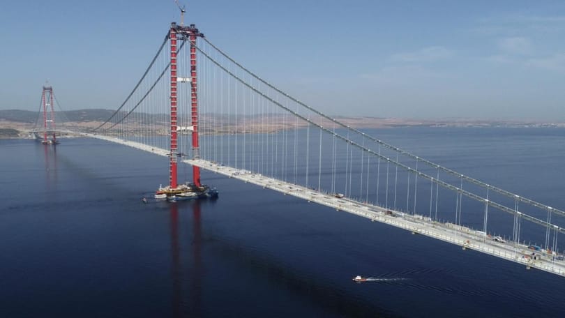 Jembatan anyar sing nyambungake Eropa lan Asia minangka jembatan gantung paling dawa ing donya