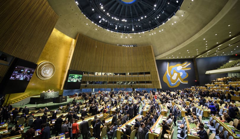 FNs generalforsamling etterlyser globalt samarbeid om COVID-19