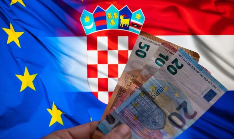 Kroasia pindhah menyang euro lan gabung karo zona Schengen