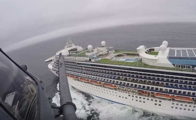 „WHPrincess Cruises“ kapitonas Johnas Smithas pasakojo keleiviams?