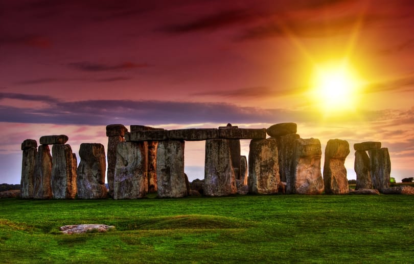 UNESCO hotar att ta bort Stonehenge som världsarvstatus