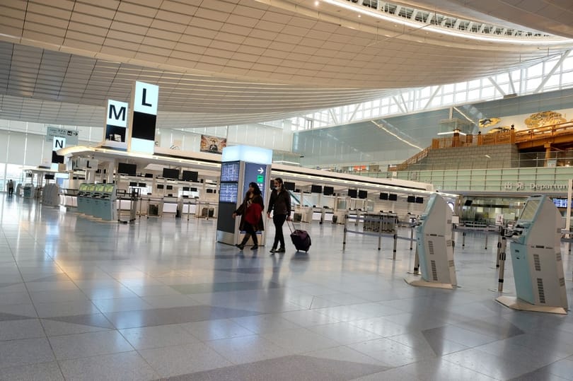 IATA: Η ζήτηση των επιβατών βυθίζεται καθώς ισχύουν οι ταξιδιωτικοί περιορισμοί
