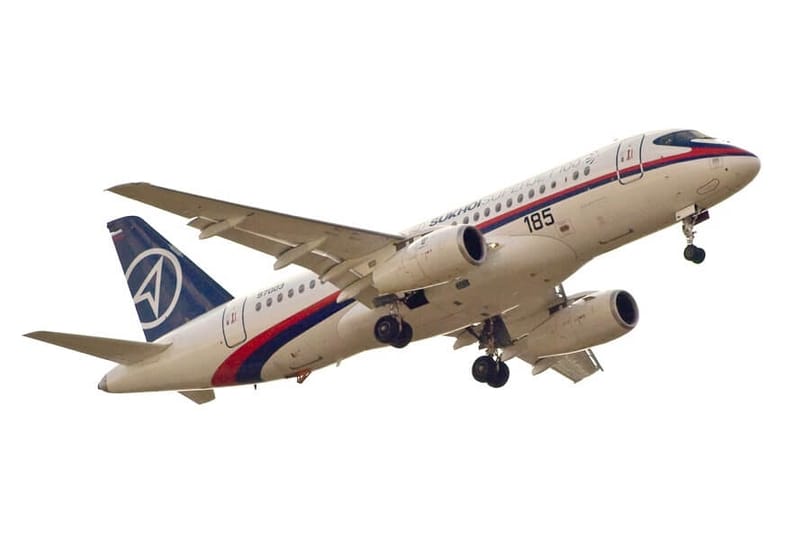 Norwegian Air Shuttle benægter at have købt russiske dårlige Sukhoi Superjet SSJ-100 fly