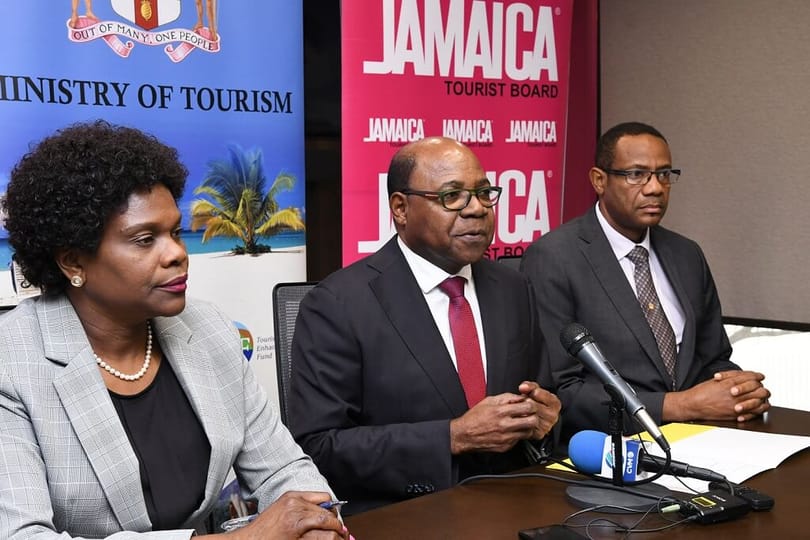 Ministrul turismului din Jamaica se mută pentru a recupera piața din Japonia