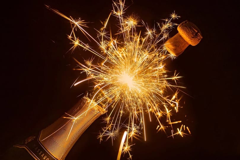 Bereit zum Feiern: Champagnerverkäufe stellen neue Rekorde auf.