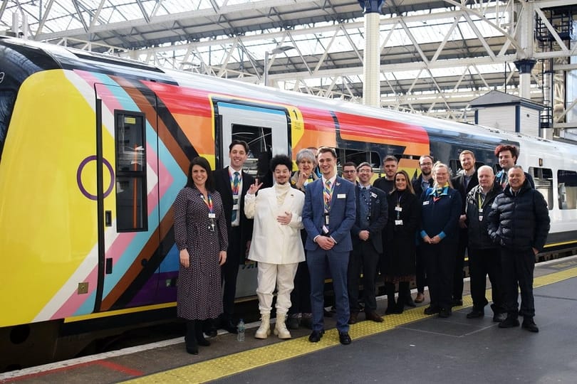 U Ujedinjenom Kraljevstvu pokrenut prvi interseksualni vlak ponosa