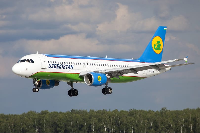 Uzbekistan Airways vola da Tashkent all'aeroporto di Mosca Domodedovo