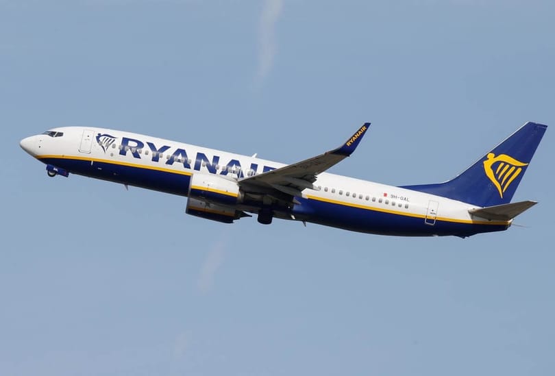 Ryanair flyver fra Budapest lufthavn til Kharkiv, Ukraine