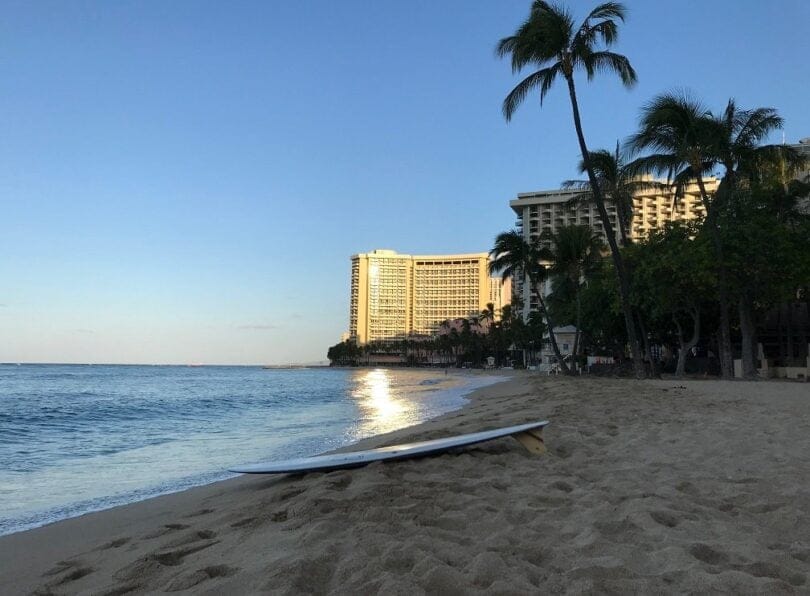 Gli arrivi e la spesa dei visitatori alle Hawaii sono diminuiti a settembre.