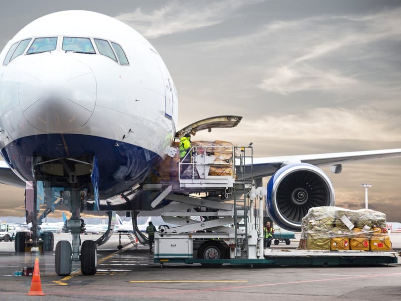 IATA: domanda globale di merci aviotrasportate in calo a ottobre