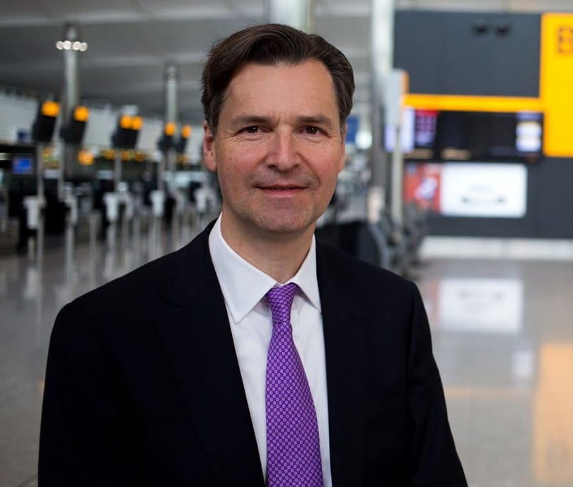 Аэропорт Хитроу ищет нового генерального директора, поскольку Холланд-Кей уходит в отставку