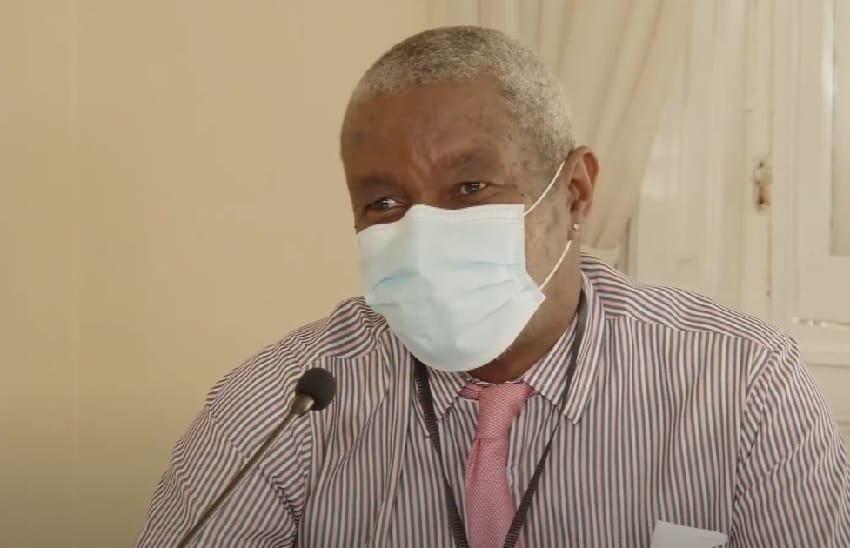 Dr. Kenneth George Mynd með leyfi frá Barbados Government Information Service | eTurboNews | eTN